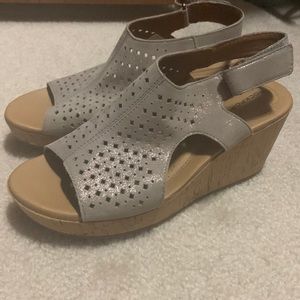 ROCKPORT leather wedge sandals, never worn! Awesome!